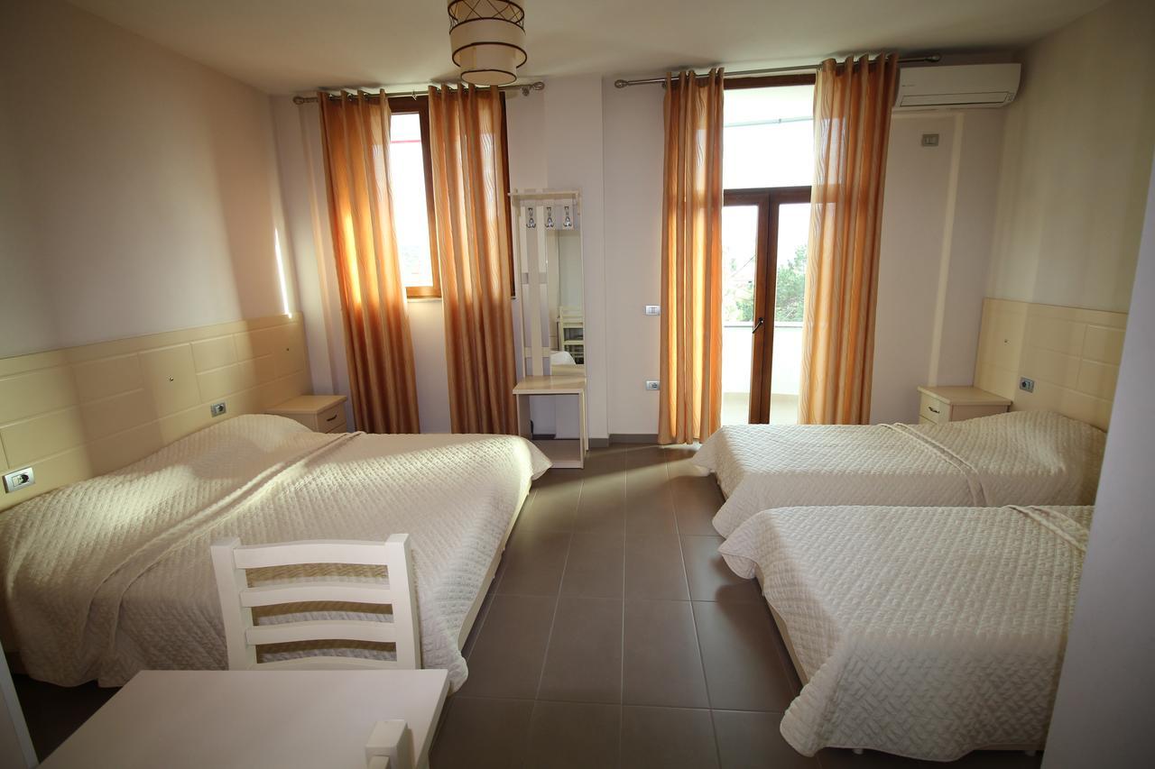 Hotel Piazza Peshkopi Exterior photo